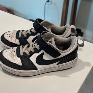 Nike Kids Black and White Sneakers